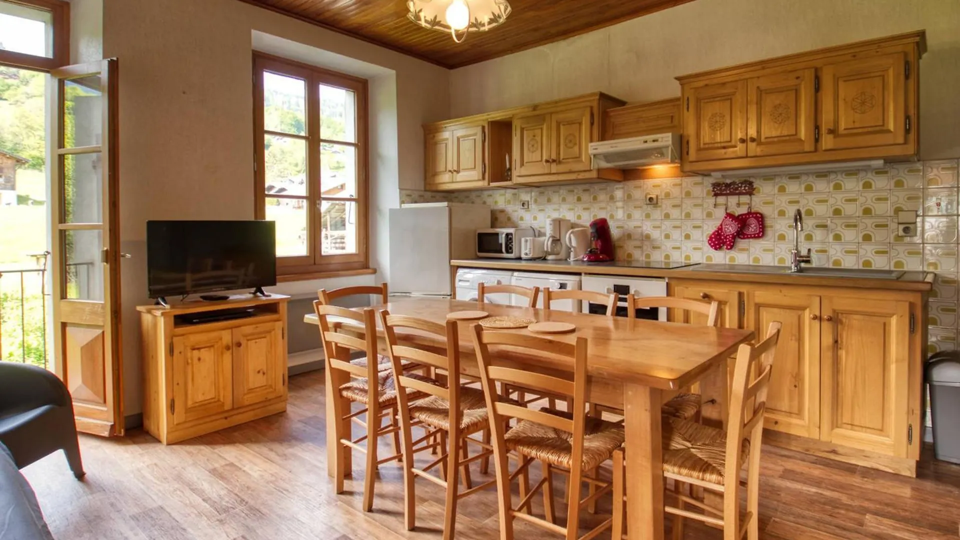 Charmante Maison De Village 2 Chambres, Proche Telecabine Et Centre, Tout Confort - Fr-1-642-13 Morillon